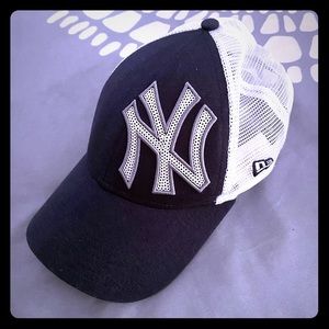 Yankees Baseball Cap (Women’s)